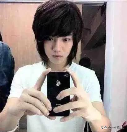 娱乐吃瓜艺人出道前